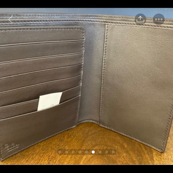 Gucci 496948 mens leather passport bifold Wallet - Picture 5 of 8
